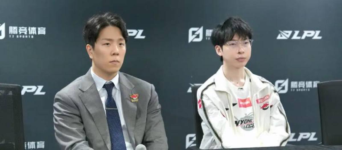 AL team failed to advance beyond the semifinals in the playoffs, and Helper stepped down as head coach.