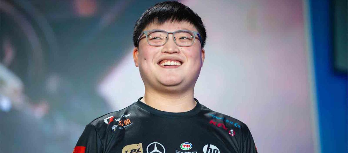 Is it a matter of personal bias? Uzi got the green light to organize a tournament, while Doinb was refused entry by the LPL despite spending 500,000 yuan of his own money.