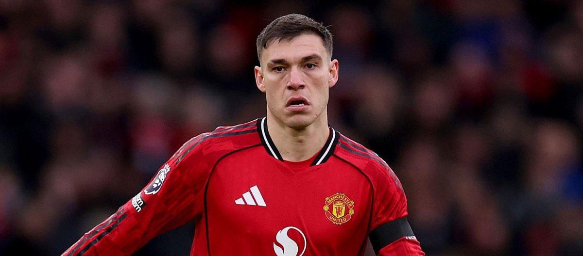 Fabrizio Romano revealed that Manuel Ugarte is highly likely to leave Manchester United this summer..