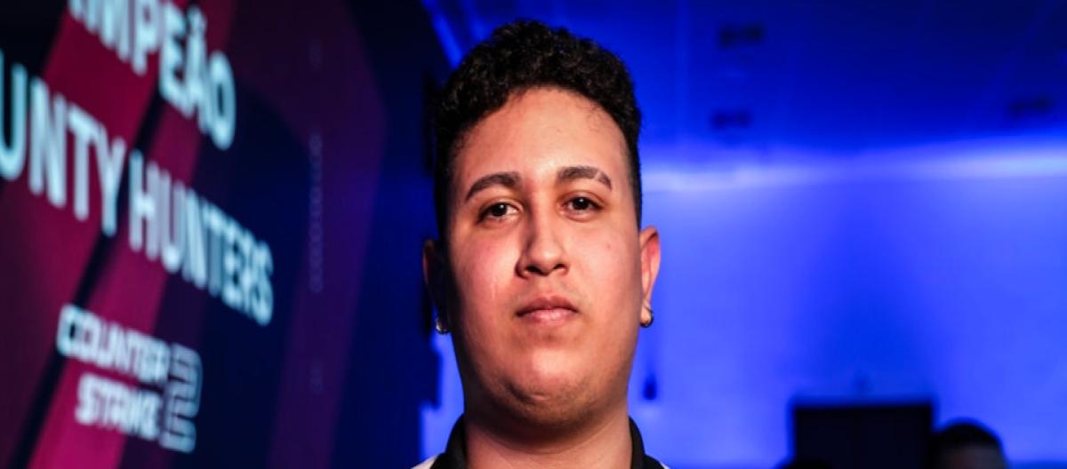 Official announcement: piriajr has permanently transferred from Bounty Hunters to paiN; contract length unknown.