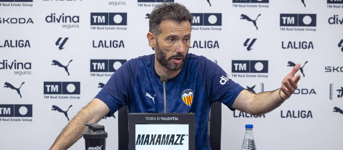 Carlos Colberán: We hope to repay the fans' support and lead Valencia back to the top.