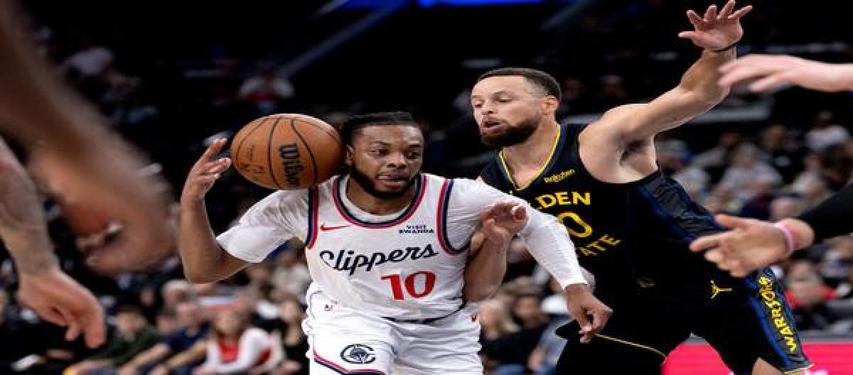 Curry's 24 points weren't enough to save the Clippers from a narrow 115-110 victory over the Warriors.