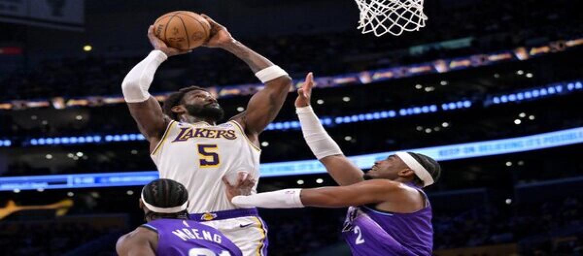 Sibwe's 29 points weren't enough to salvage the Lakers' victory, who easily defeated the Jazz 131-107.