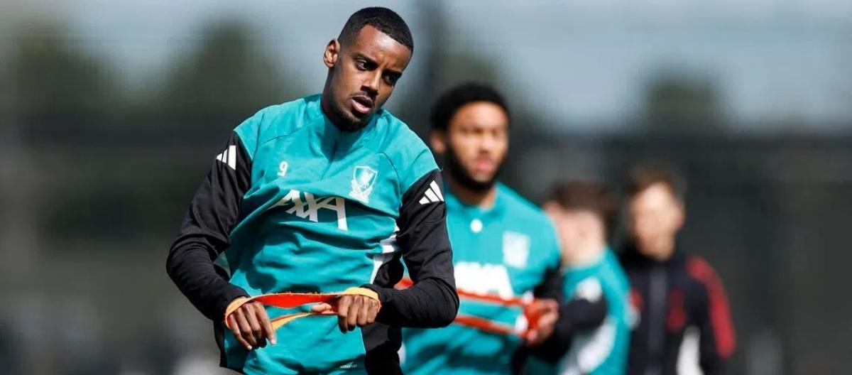 Slot believes Isak is not ready to play the full 90 minutes.