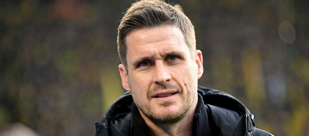 Tottenham Hotspur plans to appoint former Borussia Dortmund legend Sebastian Kehl as sporting director if they successfully avoid relegation..
