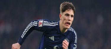 鲁本·阿莫林表示亚历杭德罗·加纳乔仍在学习在不同的位置上踢球