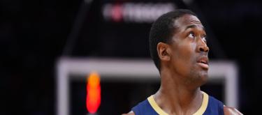 官方：湖人裁掉昆西·奥利瓦里，并与特雷·杰米森签订双向合同