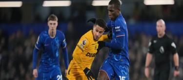 切尔西主场3比1击败狼队，马雷斯卡为桑切斯的失误辩护