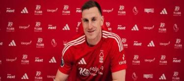 Chris Wood extends Nottingham Forest contract until 2027