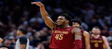 加兰22+7领衔骑士击退活塞 米切尔高效助力大胜