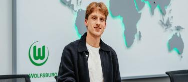 Brentford's Denmark international defender Mads Roerslev has joins Wolfsburg on-loan..