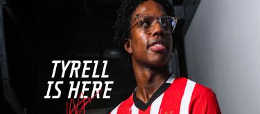 Manchester United's Netherlands international left-wing back Tyrell Malacia joins PSV Eindhoven on-loan..