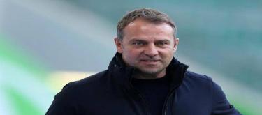 Barcelona plans to renew Flick's contract for two years to lock in the future