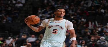 NBA新秀榜更新：卡斯尔稳居榜首 韦尔升至第四