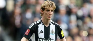 Eddie Howe considering appeal against Anthony Gordon's red card