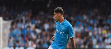 Napoli extends 27-year-old left-back Oliveira's contract for three years until June 2030