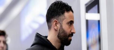 Detiant: Manchester United plans to strengthen its forward line this summer, targets include Zikeres, Ekitik, Cesco, Osimhen