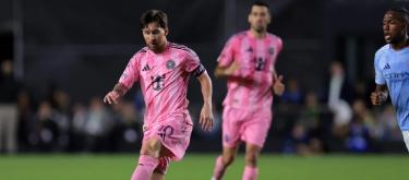 Messi's adductor injury will prevent him from playing in two World Cup qualifiers this month