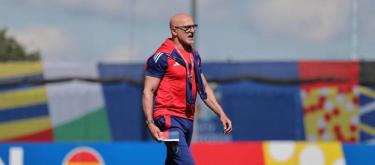 Spain coach Luis De La Fuente promises to go all out in the second leg