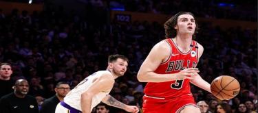 Keadi's epic performance of 17 assists and 8 steals in a single game has only occurred 6 times in NBA history