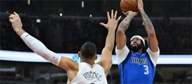 Dallas Mavericks beat Chicago Bulls 120-119 to win 2 games in a row