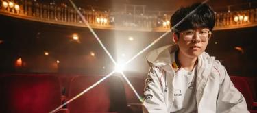 英雄联盟：Zeus离队真相曝光，实力与薪资不成正比。