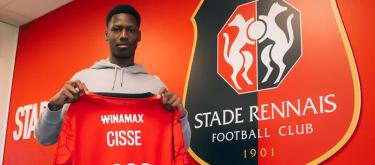 Stade Rennais completes contract extension with young French midfielder Djaoui Cissé..
