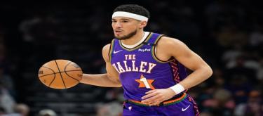 Struggling to hold on! Booker scored a game-high 20 points with 9 of 16 shots in the first half, but couldn't hide the decline of the Suns