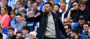 鲁德·范尼斯特鲁伊为球员们的精彩表现感到骄傲