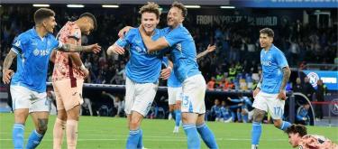 Conte calls on Napoli to persevere after rising to the top of the standings