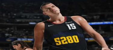 Jokic 42+22 dominated the inside, the Nuggets narrowly defeated the Thunder and ushered in a good start in the Western Conference semifinals