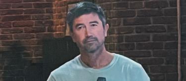 ◤独家◢ 利物浦名宿哈里·科威尔：补强一位中锋比填补亚历山大-阿诺德的空缺更重要..