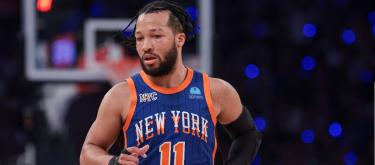 Smith表示杰伦·布伦森是目前季后赛里最出色的球员