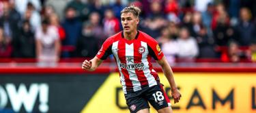 耶霍尔·亚尔莫柳克与俱乐部签署了一份新的长期合约