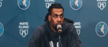 暂未决定是否执行下赛季的球员选项，里德：你永远无法预知未来