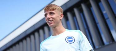 Tommy Watson officially joins Brighton and Hove Albion, signing until 2029