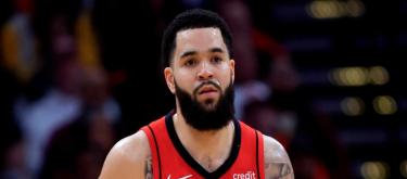 Shams: VanVleet stays with the Rockets for 2 years and 50 million, with the second year being a player option