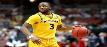 NBA夏季联赛｜黄蜂87-69轻取独行侠收获三连胜