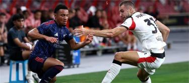 友谊赛——萨卡破门　阿申纳1比0战胜AC米兰