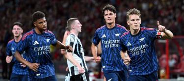 ◤季前热身赛◢ 厄德高点射破门，阿森纳 3-2 逆转绝杀纽卡斯尔联..