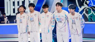 League of Legends: IG's official Weibo account was bombarded by netizens, RNG's two heroes were scolded, and Wei made many mistakes.