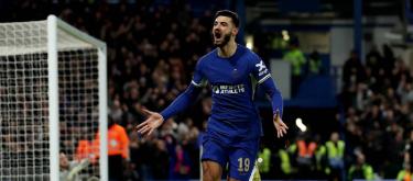 Armando Broja leaves Chelsea for Burnley on permanent transfer