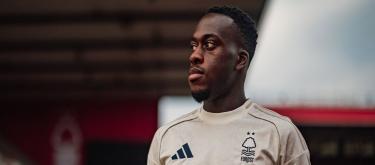 Nottingham Forest officially announced the signing of Rennes striker Arnaud Calimondo for a transfer fee of 31.5 million euros