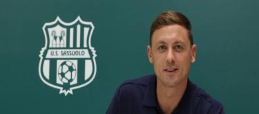 Former Lyon defensive midfielder Matic joins Sassuolo on a free transfer and will wear the No. 18 jersey