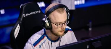 9INE提前召回外借至Wildcard步枪手phzy..