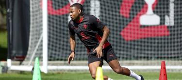 Christopher Nkunku said he would follow the coach's instructions to adjust his condition and look forward to working with the team to create brilliant achievements.