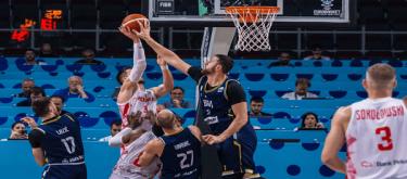 Poland defeated Bosnia and Herzegovina 80-72 to advance to the quarterfinals of the European Championship for the second consecutive time