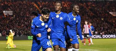 英格兰联赛杯——泰里克·乔治建功　切尔西2比1击败林肯城