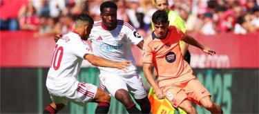 西甲联赛——拉什福德破门　巴塞罗那1比4惨负塞维利亚