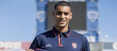 Cagliari completes contract extension with Italy U21s international left-back Riyad Idrissi..